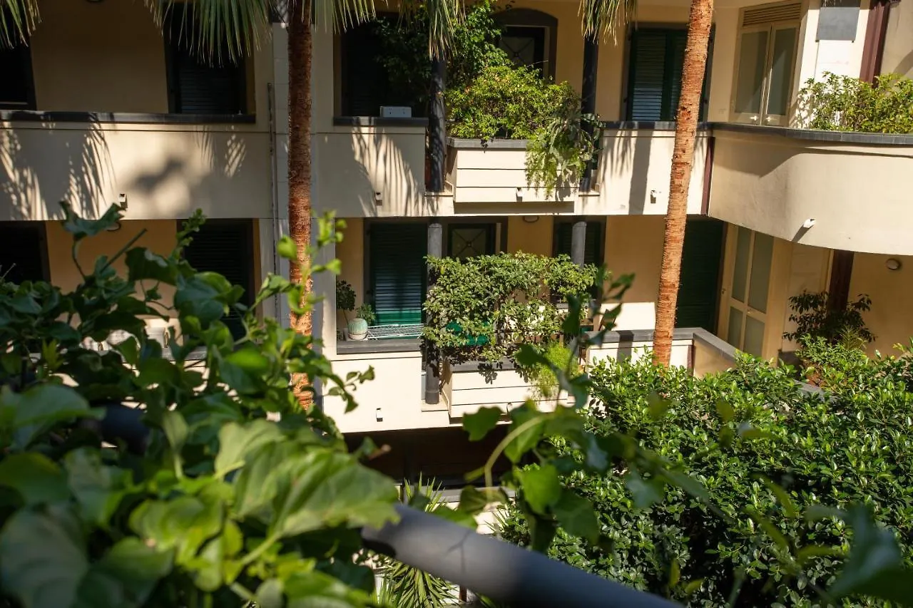 Beautiful Apartment In The Centre Of טאורמינה